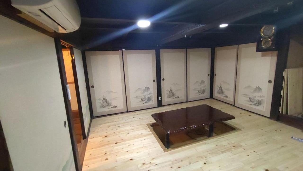 Momiji Hostel Minamiaso Eksteriør billede